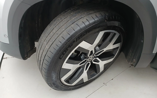 imagem-https://www.socarrao.com.br/sc-vehicle-images-prod/3962899/1789797574104-1_045453.jpg