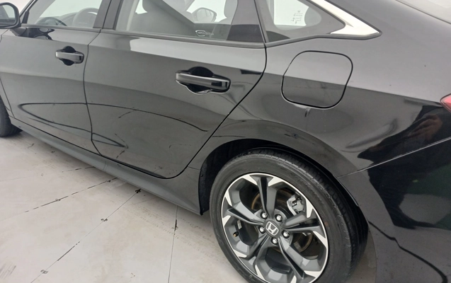 imagem-https://www.socarrao.com.br/sc-vehicle-images-prod/3962900/1789797575442-1_075527.jpg