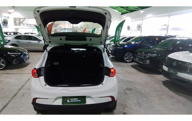 imagem-https://www.socarrao.com.br/sc-vehicle-images-prod/3962929/1789797624746-1_025848.jpg