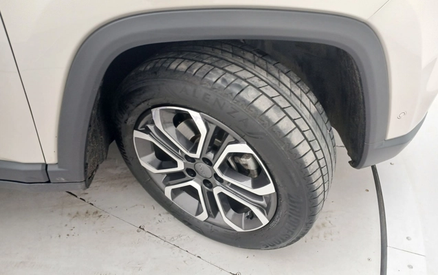 imagem-https://www.socarrao.com.br/sc-vehicle-images-prod/3962940/1789797627067-1_113228.jpg