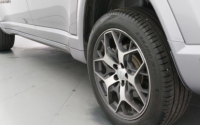imagem-https://www.socarrao.com.br/sc-vehicle-images-prod/3962970/1789797651677-1_082453.jpg