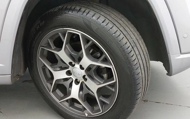 imagem-https://www.socarrao.com.br/sc-vehicle-images-prod/3962973/1789797652883-1_082150.jpg