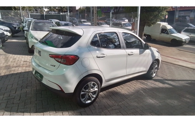 imagem-https://www.socarrao.com.br/sc-vehicle-images-prod/3963011/1789797706563-2_035352.jpg