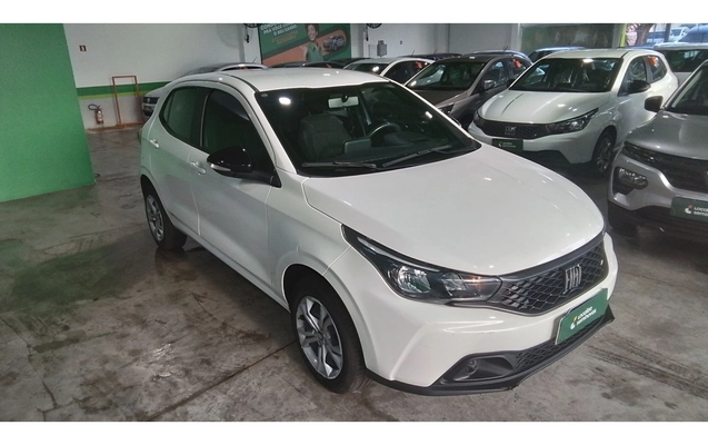 imagem-https://www.socarrao.com.br/sc-vehicle-images-prod/3963036/1789797716433-2_050937.jpg