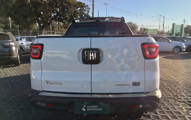 imagem-https://www.socarrao.com.br/sc-vehicle-images-prod/3963041/1789797718340-1_054906.jpg