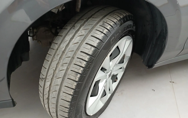 imagem-https://www.socarrao.com.br/sc-vehicle-images-prod/3963090/1789797780783-1_030204.jpg
