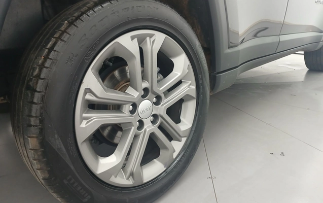 imagem-https://www.socarrao.com.br/sc-vehicle-images-prod/3963092/1789797787579-1_030339.jpg