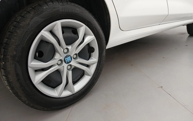 imagem-https://www.socarrao.com.br/sc-vehicle-images-prod/3963094/1789797799172-1_041535.jpg