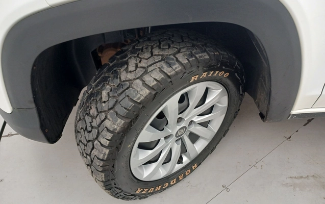 imagem-https://www.socarrao.com.br/sc-vehicle-images-prod/3963127/1789797853020-1_123058.jpg