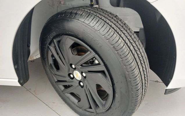 imagem-https://www.socarrao.com.br/sc-vehicle-images-prod/3963182/1789798189864-1_112846.jpg