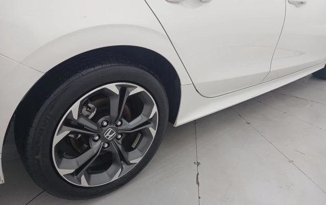 imagem-https://www.socarrao.com.br/sc-vehicle-images-prod/3963183/1789798190322-1_124850.jpg