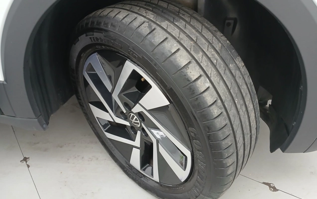 imagem-https://www.socarrao.com.br/sc-vehicle-images-prod/3963189/1789798204832-1_114904.jpg