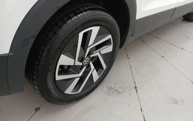 imagem-https://www.socarrao.com.br/sc-vehicle-images-prod/3963189/1789798204832-1_114907.jpg