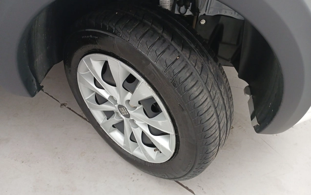 imagem-https://www.socarrao.com.br/sc-vehicle-images-prod/3963197/1789798222764-2_083047.jpg