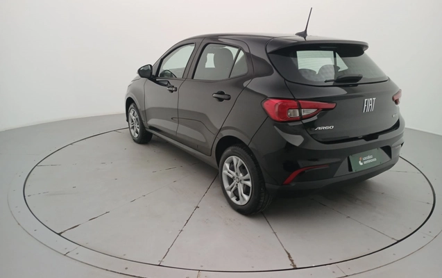 imagem-https://www.socarrao.com.br/sc-vehicle-images-prod/3963214/1789798269069-1_123513.jpg