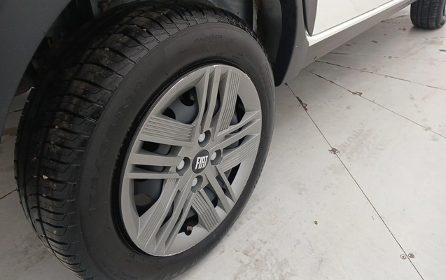 imagem-https://www.socarrao.com.br/sc-vehicle-images-prod/3963226/1789798293225-1_014359.jpg