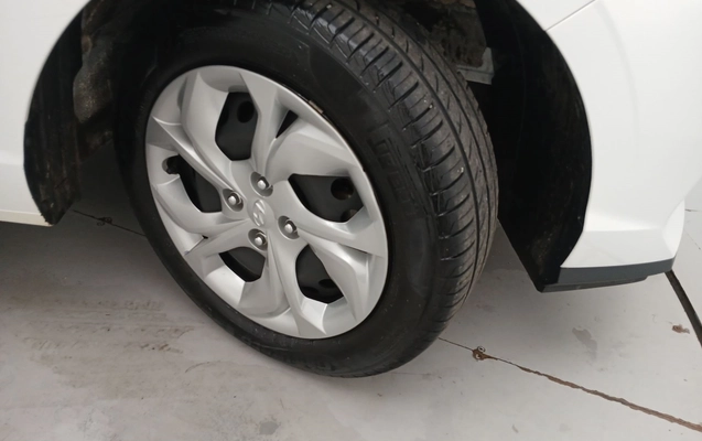 imagem-https://www.socarrao.com.br/sc-vehicle-images-prod/3963229/1789798301479-1_095900.jpg