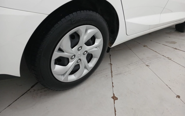 imagem-https://www.socarrao.com.br/sc-vehicle-images-prod/3963229/1789798301480-2_095900.jpg