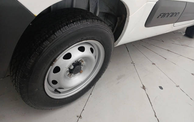 imagem-https://www.socarrao.com.br/sc-vehicle-images-prod/3963239/1789798304094-1_112742.jpg