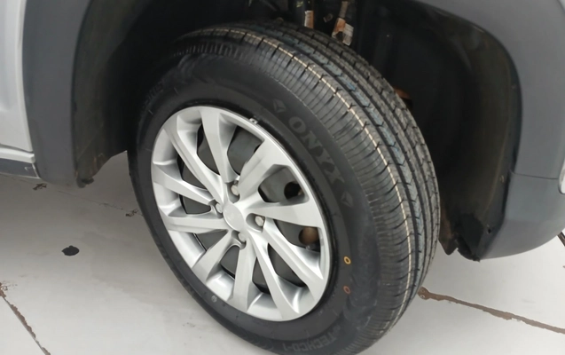 imagem-https://www.socarrao.com.br/sc-vehicle-images-prod/3963298/1789798356388-1_112751.jpg