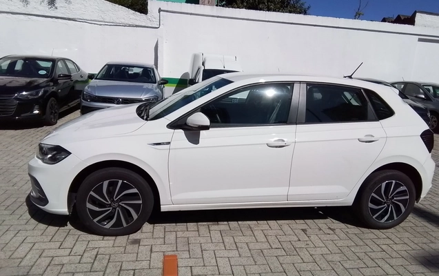 imagem-https://www.socarrao.com.br/sc-vehicle-images-prod/3963309/1789798363264-2_015327.jpg