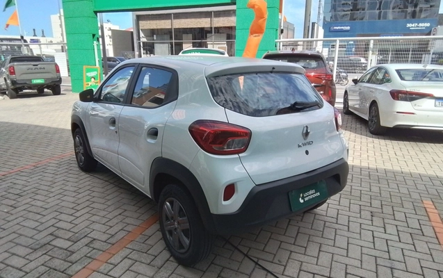 imagem-https://www.socarrao.com.br/sc-vehicle-images-prod/3963399/1789798431052-2_025801.jpg