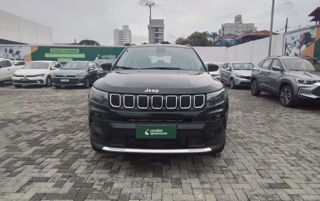 imagem-https://www.socarrao.com.br/sc-vehicle-images-prod/3963407/1789798433648-1_013943.jpg