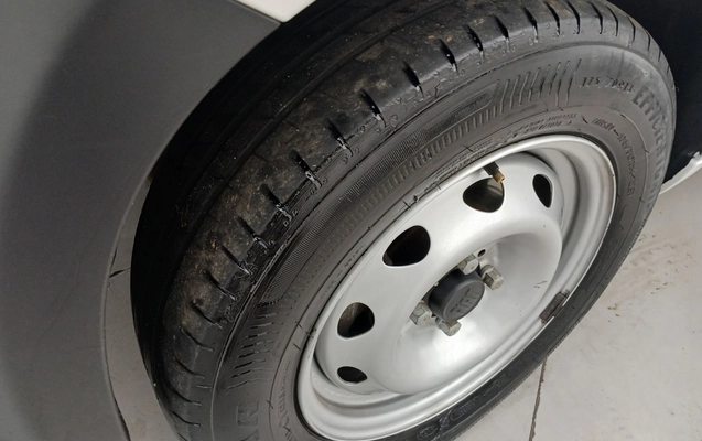 imagem-https://www.socarrao.com.br/sc-vehicle-images-prod/3963426/1789798450651-2_114554.jpg