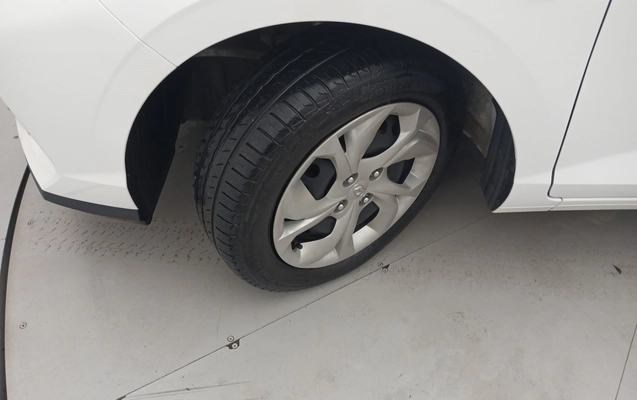 imagem-https://www.socarrao.com.br/sc-vehicle-images-prod/3963443/1789798471079-1_110930.jpg