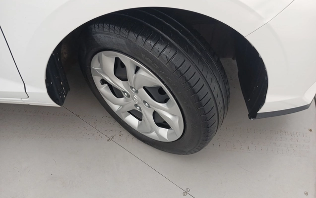 imagem-https://www.socarrao.com.br/sc-vehicle-images-prod/3963443/1789798471082-1_110931.jpg