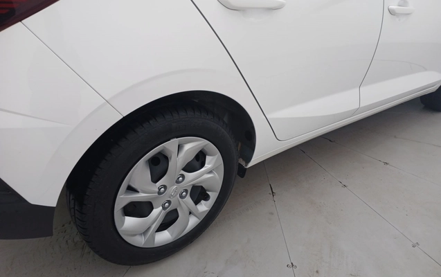 imagem-https://www.socarrao.com.br/sc-vehicle-images-prod/3963443/1789798471084-1_110932.jpg