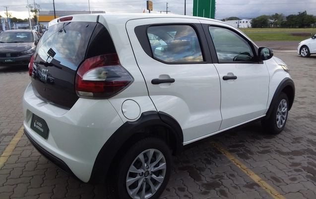 imagem-https://www.socarrao.com.br/sc-vehicle-images-prod/3963450/1789798482805-1_053646.jpg