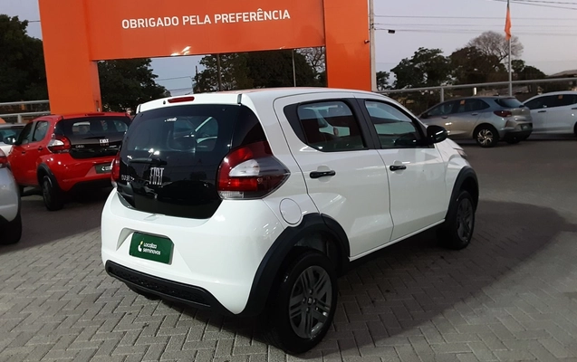 imagem-https://www.socarrao.com.br/sc-vehicle-images-prod/3963461/1789798498268-1_030657.jpg