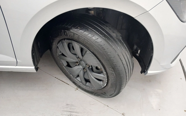 imagem-https://www.socarrao.com.br/sc-vehicle-images-prod/3963466/1789798512541-1_031507.jpg