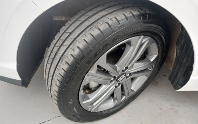 imagem-https://www.socarrao.com.br/sc-vehicle-images-prod/3963467/1789798513664-1_045640.jpg