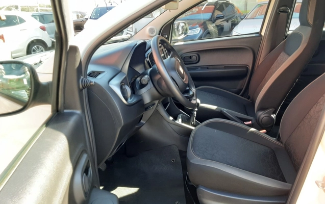imagem-https://www.socarrao.com.br/sc-vehicle-images-prod/3963493/1789798538690-1_041052.jpg