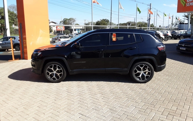 imagem-https://www.socarrao.com.br/sc-vehicle-images-prod/3963497/1789798540953-1_033012.jpg