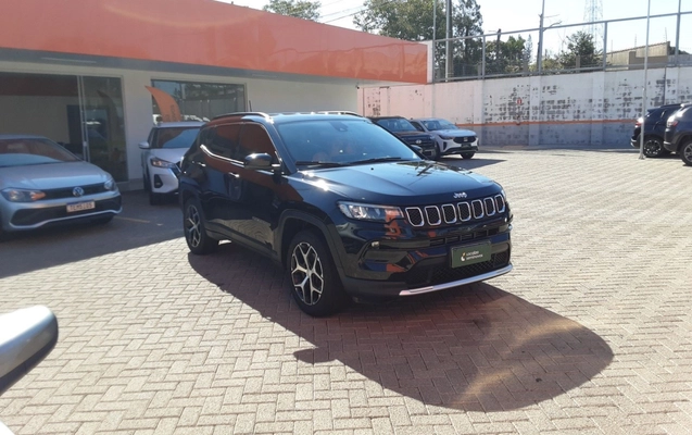 imagem-https://www.socarrao.com.br/sc-vehicle-images-prod/3963497/1789798540954-1_033013.jpg