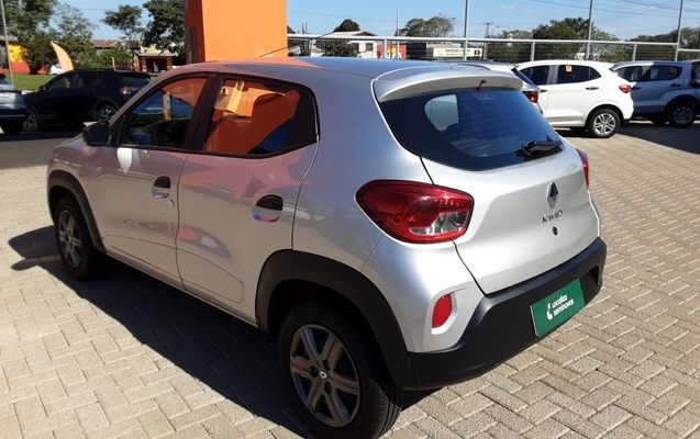 imagem-https://www.socarrao.com.br/sc-vehicle-images-prod/3963522/1789798568028-1_025820.jpg