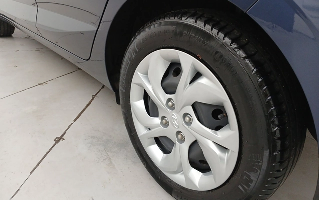 imagem-https://www.socarrao.com.br/sc-vehicle-images-prod/3963534/1789799119115-1_123915.jpg