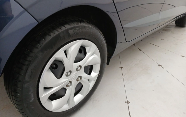 imagem-https://www.socarrao.com.br/sc-vehicle-images-prod/3963536/1789799121680-1_123928.jpg