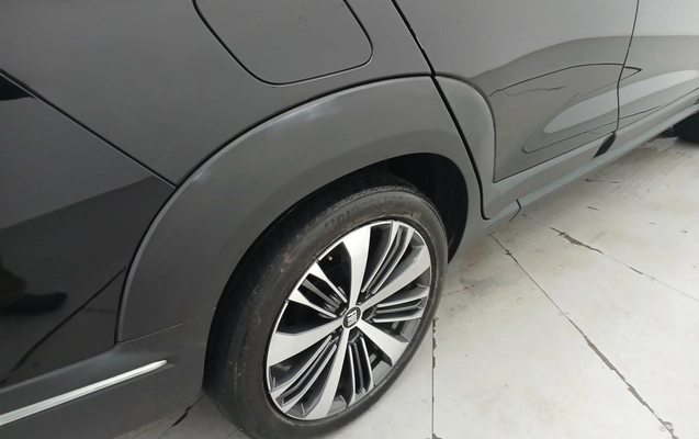 imagem-https://www.socarrao.com.br/sc-vehicle-images-prod/3963547/1789799153156-1_045648.jpg