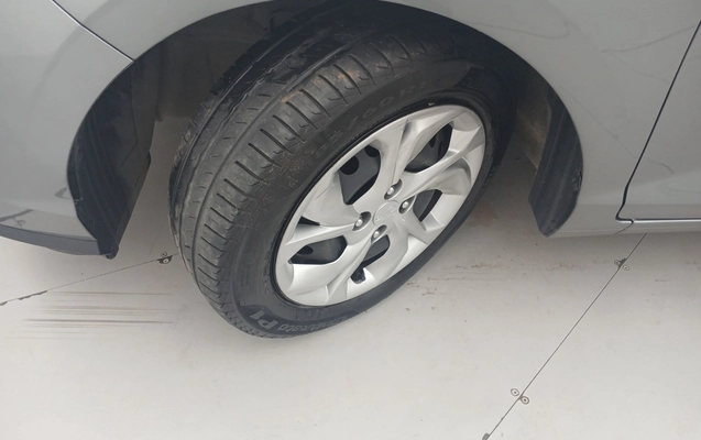 imagem-https://www.socarrao.com.br/sc-vehicle-images-prod/3963553/1789799157779-1_120703.jpg