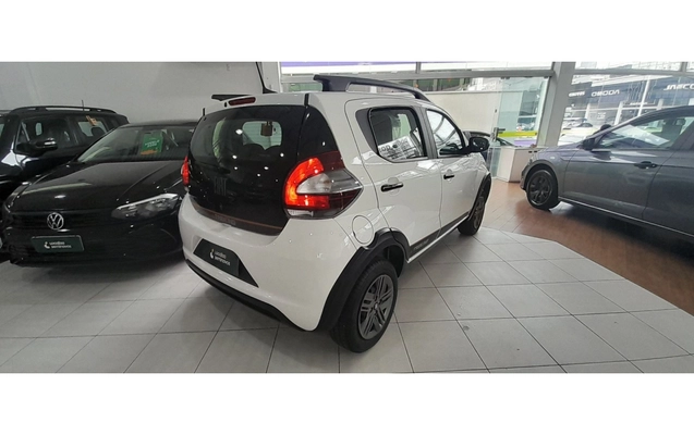 imagem-https://www.socarrao.com.br/sc-vehicle-images-prod/3963593/1789799208898-2_031127.jpg