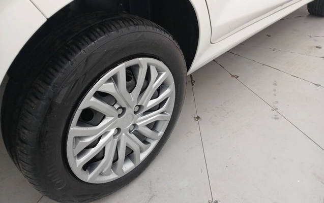 imagem-https://www.socarrao.com.br/sc-vehicle-images-prod/3963642/1789799258456-1_124020.jpg