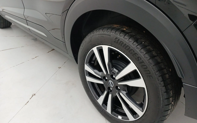 imagem-https://www.socarrao.com.br/sc-vehicle-images-prod/3963670/1789799378265-1_031512.jpg
