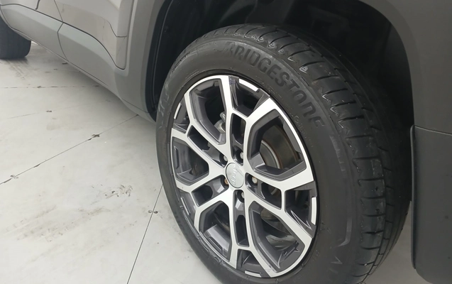 imagem-https://www.socarrao.com.br/sc-vehicle-images-prod/3963672/1789799395863-1_043905.jpg