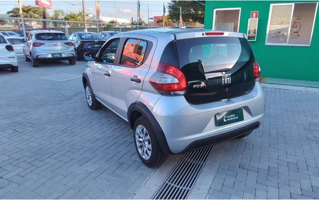 imagem-https://www.socarrao.com.br/sc-vehicle-images-prod/3963711/1789799433592-1_092447.jpg