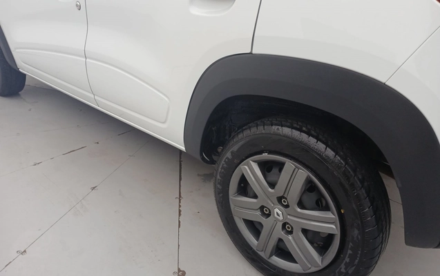 imagem-https://www.socarrao.com.br/sc-vehicle-images-prod/3963717/1789799435641-2_040042.jpg