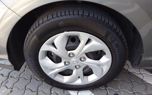 imagem-https://www.socarrao.com.br/sc-vehicle-images-prod/3963722/1789799437561-2_114724.jpg